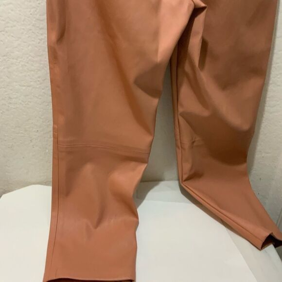 Anthropologie BlankNYC Chelsea Tapered Faux Leather Pleated Adjustable Belt Pant - Picture 10 of 11